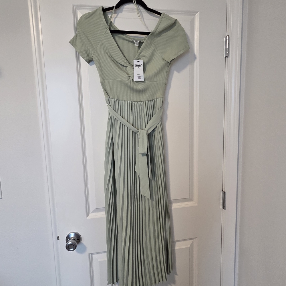 Guess Light Green Maxi Dress